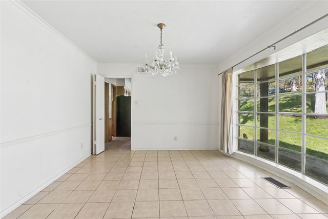 2810 Gladiolus Lane, Dallas, TX 75233