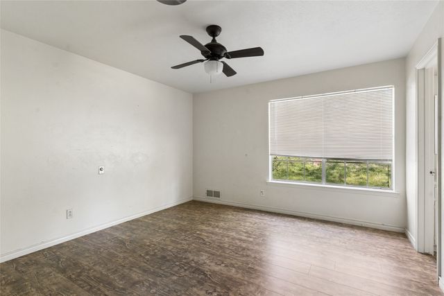 2810 Gladiolus Lane, Dallas, TX 75233