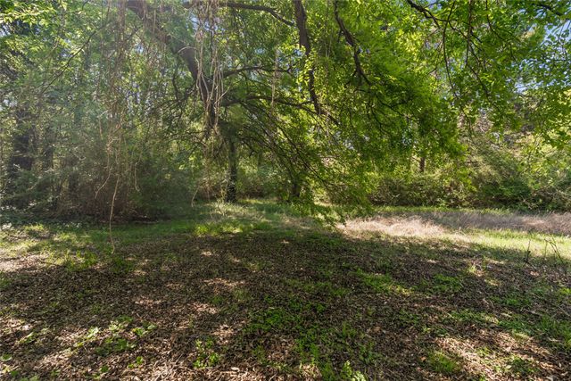 2810 Gladiolus Lane, Dallas, TX 75233