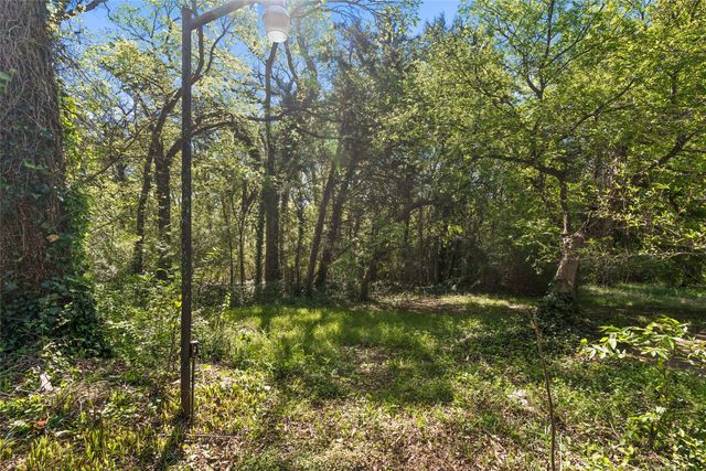 2810 Gladiolus Lane, Dallas, TX 75233