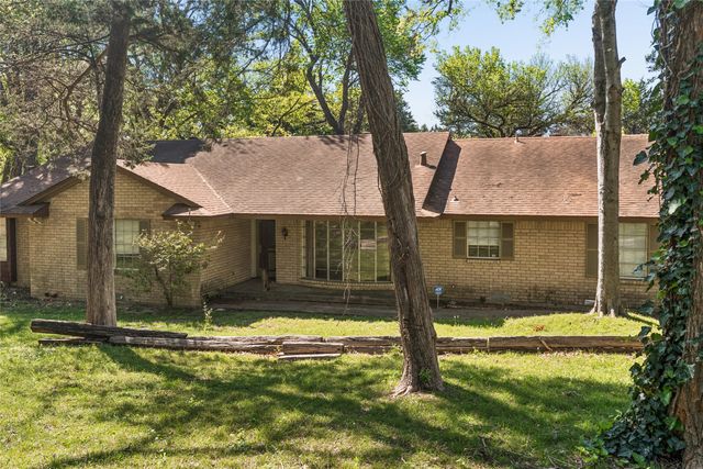 2810 Gladiolus Lane, Dallas, TX 75233