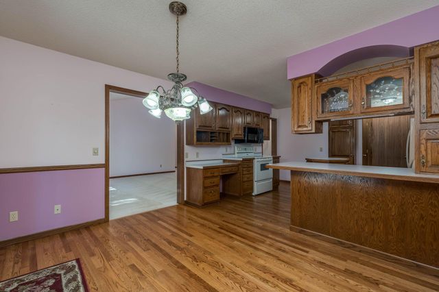 377 Carol Court, Mankato, MN 56003