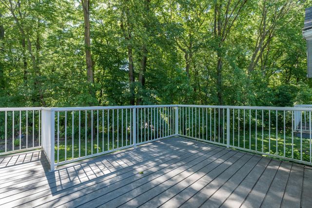 377 Carol Court, Mankato, MN 56003