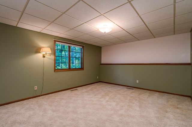 377 Carol Court, Mankato, MN 56003