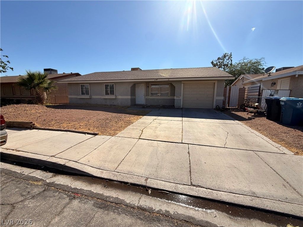 3783 Briarcliff Road, Las Vegas, NV 89115