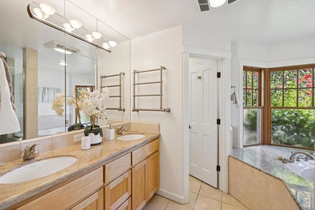 440 Gilbert Avenue, Menlo Park, CA 94025