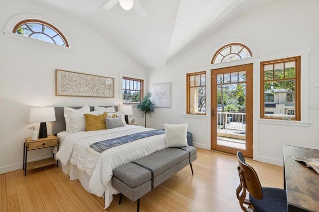 440 Gilbert Avenue, Menlo Park, CA 94025