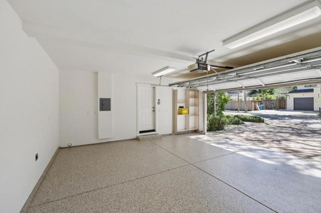 440 Gilbert Avenue, Menlo Park, CA 94025