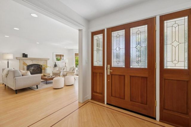 440 Gilbert Avenue, Menlo Park, CA 94025