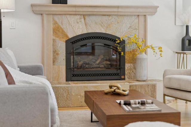 440 Gilbert Avenue, Menlo Park, CA 94025