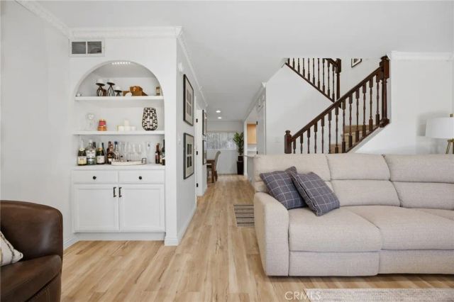 14345 Foothill 111, Sylmar, CA 91342