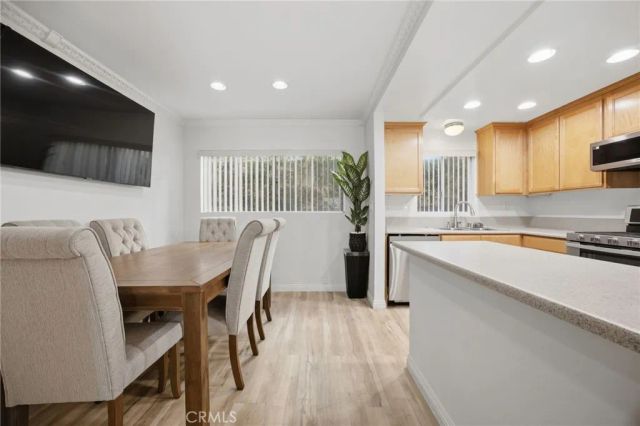 14345 Foothill 111, Sylmar, CA 91342