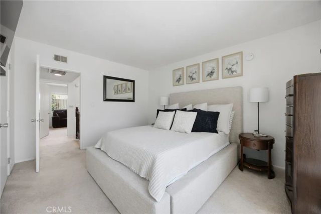 14345 Foothill 111, Sylmar, CA 91342