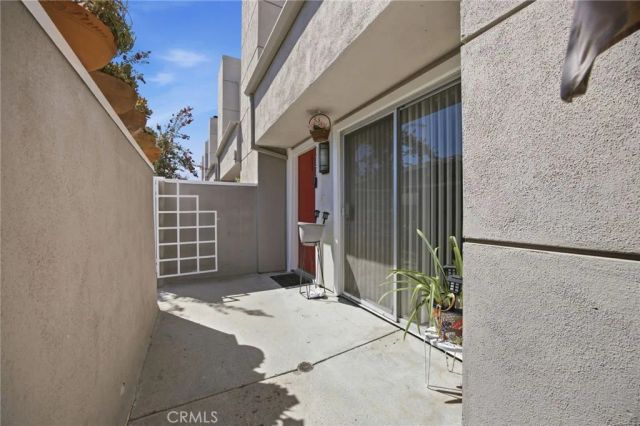 14345 Foothill 111, Sylmar, CA 91342