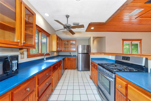 14450 MOSSY OAK LANE, Myakka City, FL 34251