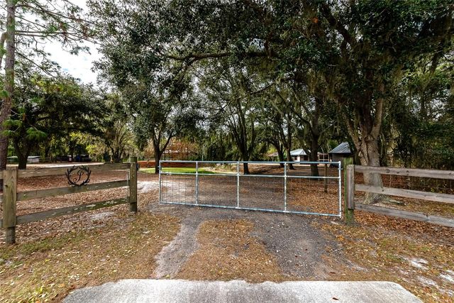 14450 MOSSY OAK LANE, Myakka City, FL 34251