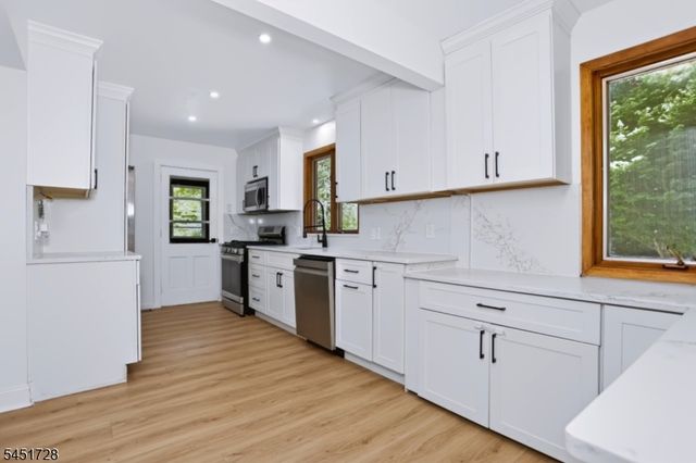 475 West Brook, Ringwood Boro, NJ 07456