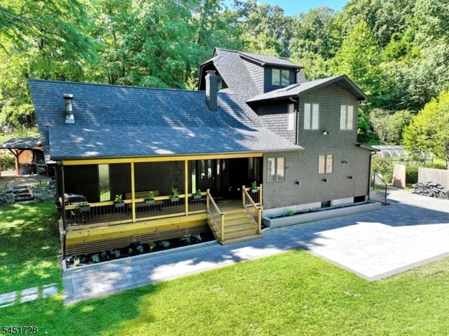 475 West Brook, Ringwood Boro, NJ 07456