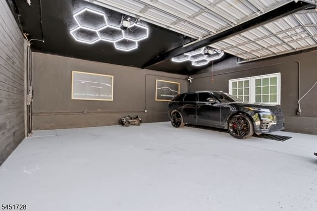 475 West Brook, Ringwood Boro, NJ 07456