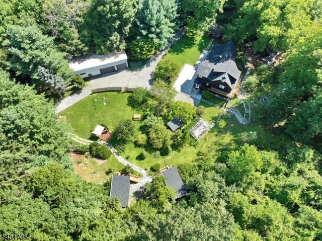 475 West Brook, Ringwood Boro, NJ 07456