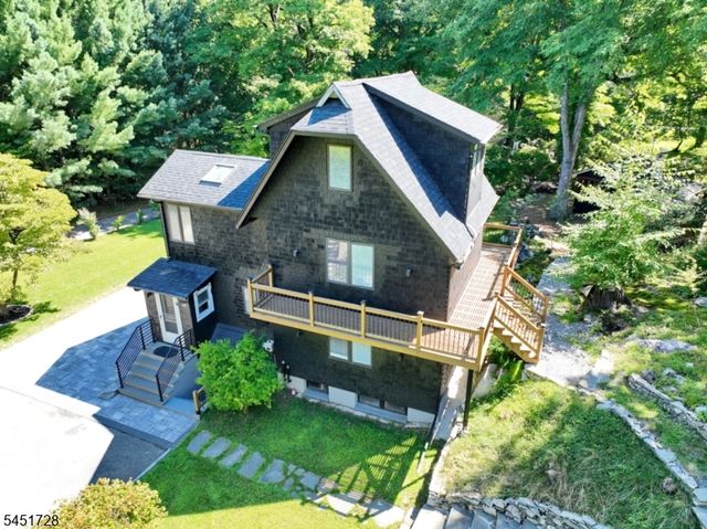 475 West Brook, Ringwood Boro, NJ 07456
