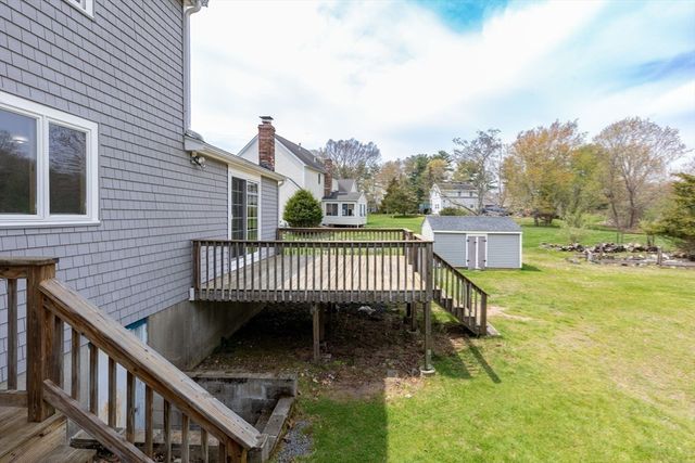 47 Cranberry Ln, Easton, MA 02375