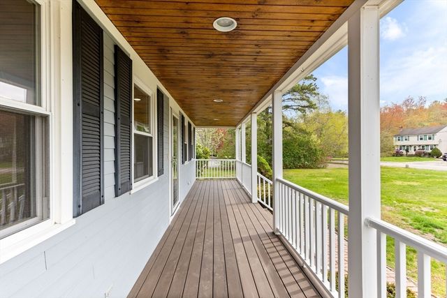 47 Cranberry Ln, Easton, MA 02375