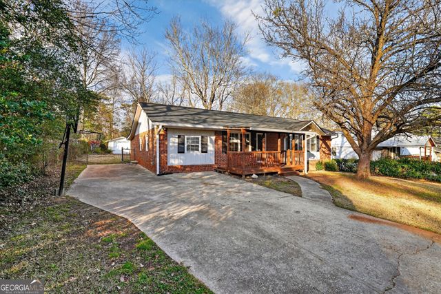 90 Jonathan Road, Riverdale, GA 30274