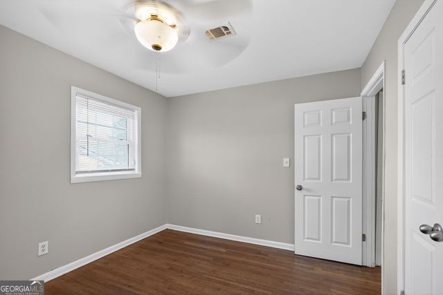 90 Jonathan Road, Riverdale, GA 30274