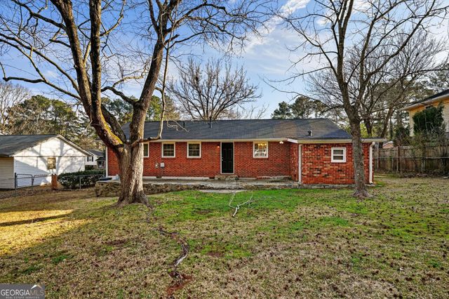 90 Jonathan Road, Riverdale, GA 30274