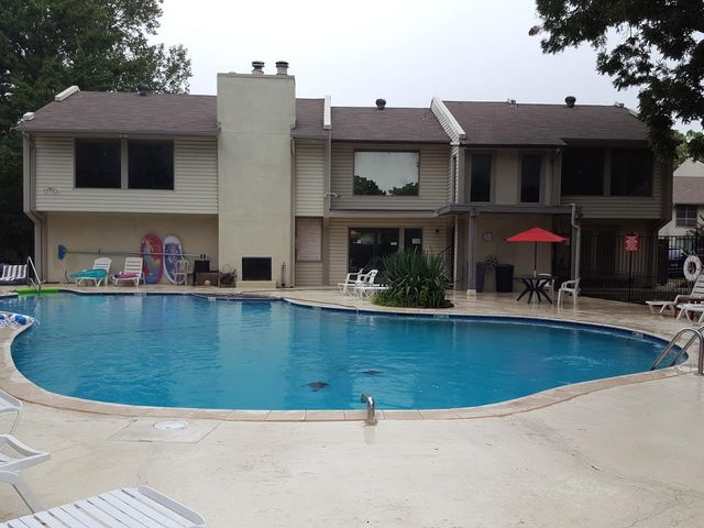 822 Cardinal Creek Boulevard, Norman, OK 73072