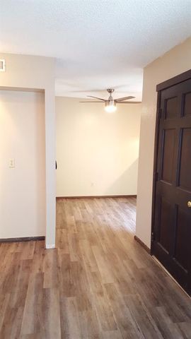 822 Cardinal Creek Boulevard, Norman, OK 73072