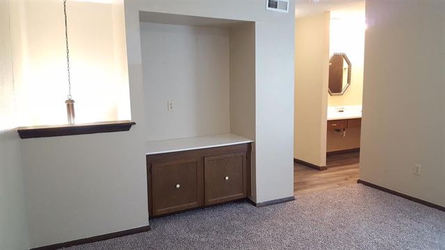 822 Cardinal Creek Boulevard, Norman, OK 73072