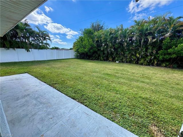 4522 SE 10th AVE, Cape Coral, FL 33904