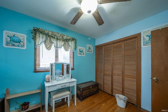 2136 N West Raintree Drive, New Castle, IN 47362