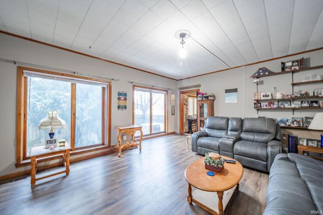 2136 N West Raintree Drive, New Castle, IN 47362