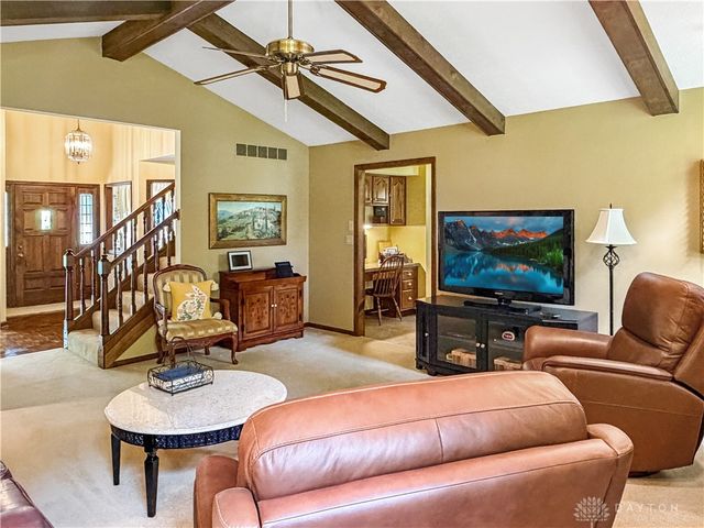 5016 Lausanne Drive, Centerville, OH 45458