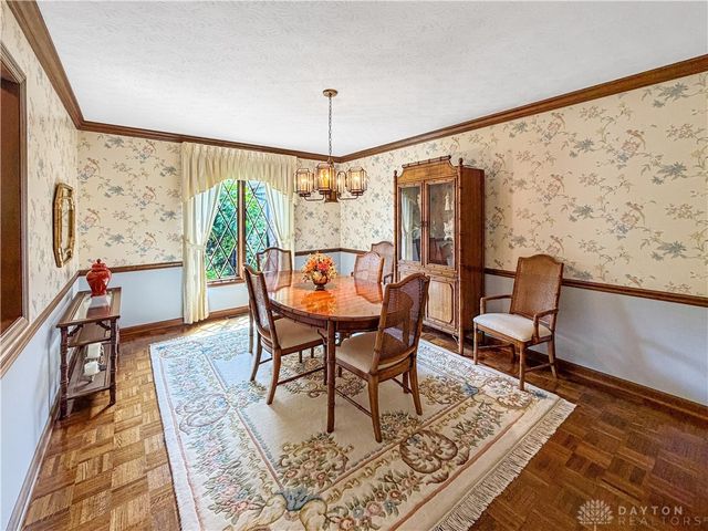 5016 Lausanne Drive, Centerville, OH 45458