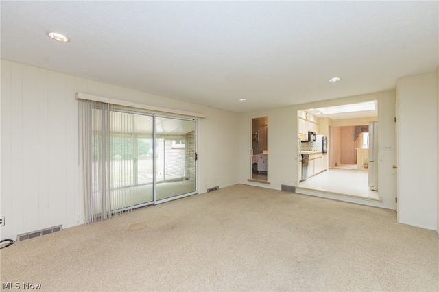 616 Sturbridge Drive, Highland Heights, OH 44143
