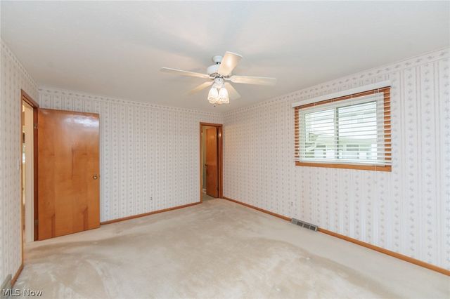 616 Sturbridge Drive, Highland Heights, OH 44143