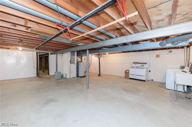 616 Sturbridge Drive, Highland Heights, OH 44143