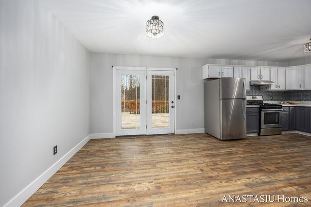 15882 Taylor Street, West Olive, MI 49460