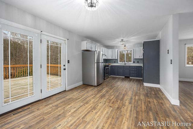 15882 Taylor Street, West Olive, MI 49460