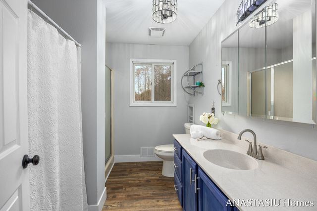 15882 Taylor Street, West Olive, MI 49460