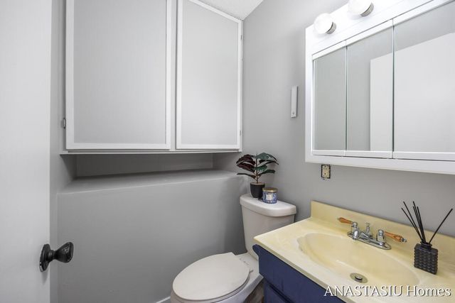 15882 Taylor Street, West Olive, MI 49460