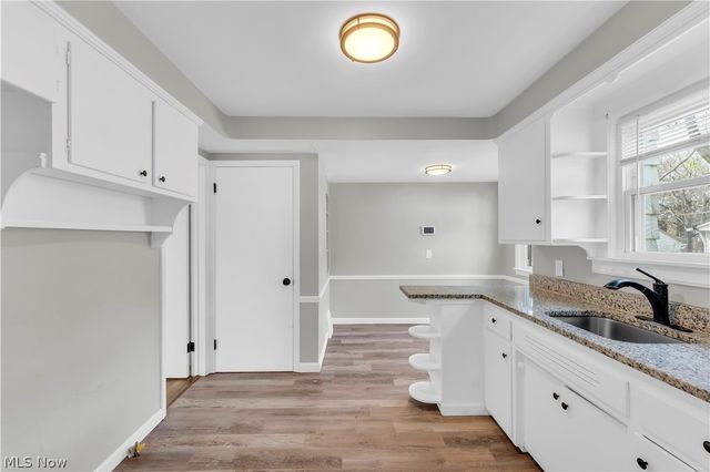 16705 Glendale Avenue, Cleveland, OH 44128
