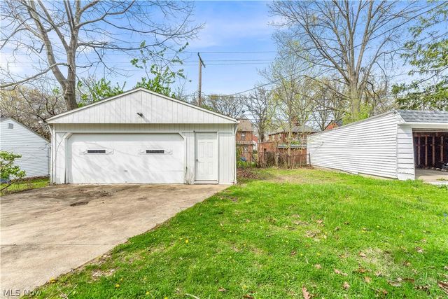 16705 Glendale Avenue, Cleveland, OH 44128