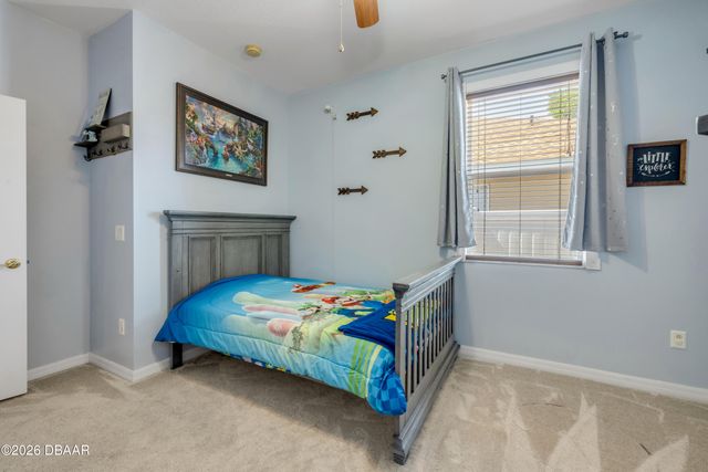 36624 Grand Island Oaks Circle, Grand Island, FL 32735