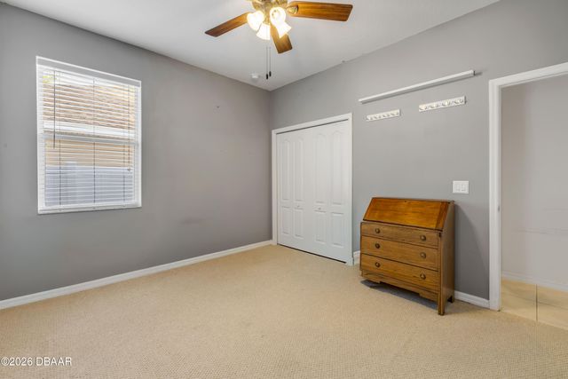 36624 Grand Island Oaks Circle, Grand Island, FL 32735