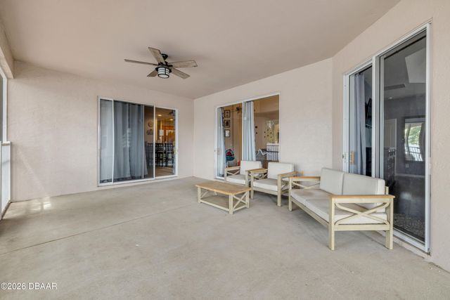 36624 Grand Island Oaks Circle, Grand Island, FL 32735